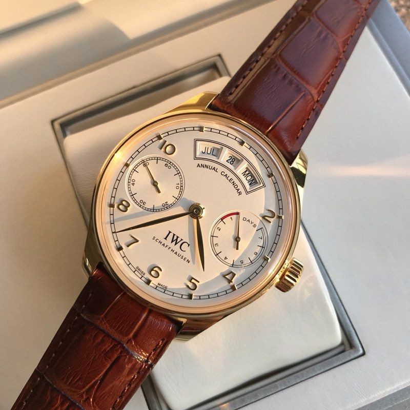 日本未入荷IWC ポルトギーゼ コピー アニュアルカレンダー iwm22874激安送料無料