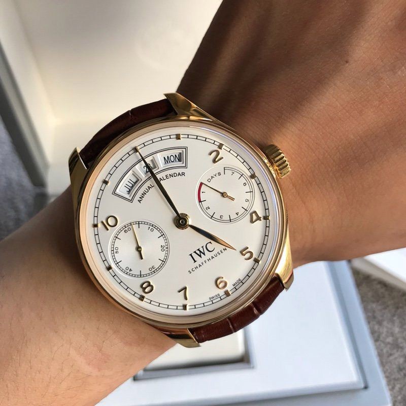 日本未入荷IWC ポルトギーゼ コピー アニュアルカレンダー iwm22874品質保証