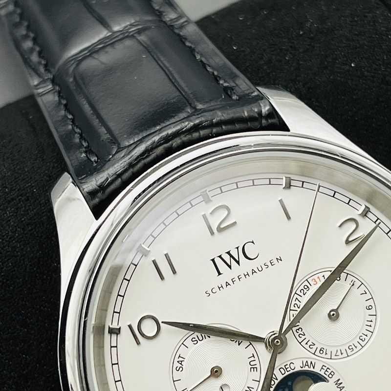 完売必至IWC 偽物 ポルトギーゼ パーペチュアル カレンダー 42 iwo61203通販
