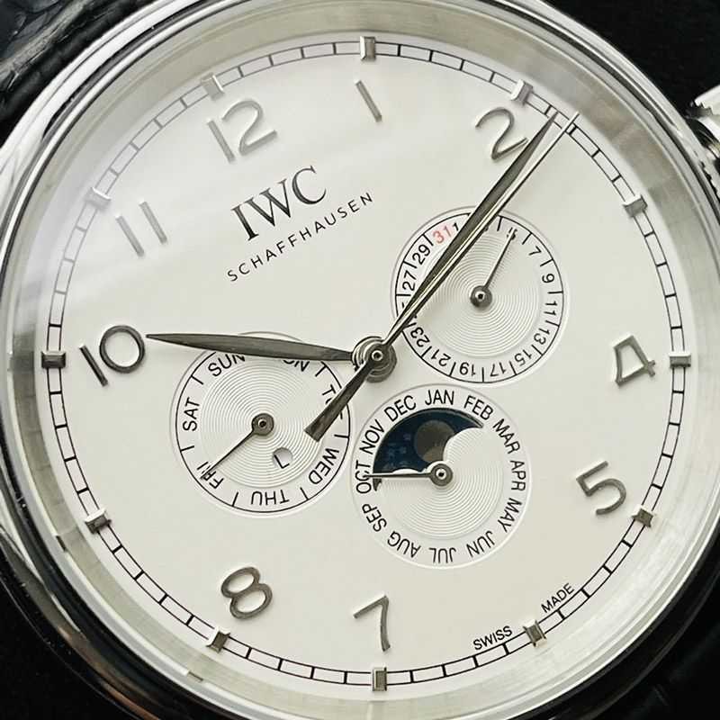 完売必至IWC 偽物 ポルトギーゼ パーペチュアル カレンダー 42 iwo61203高い品質