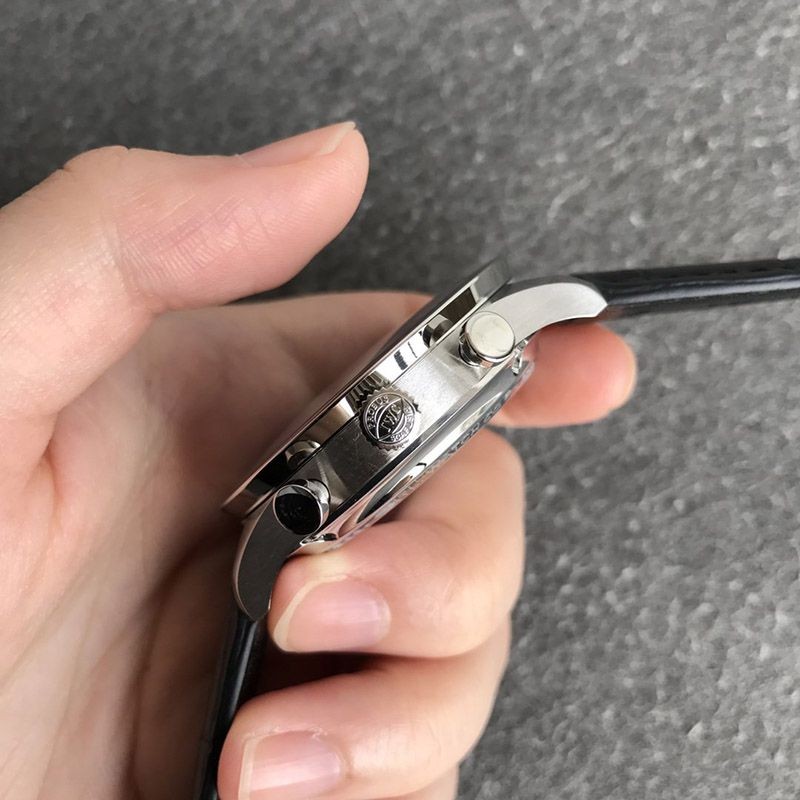 大人気！IWC ポルトギーゼクロノ 偽物 iwp26956人気
