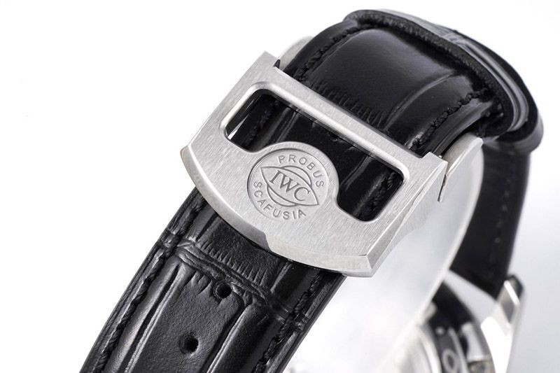 日本未入荷IWC ポルトギーゼ クロノ スーパーコピー iwq67867代引きを販売