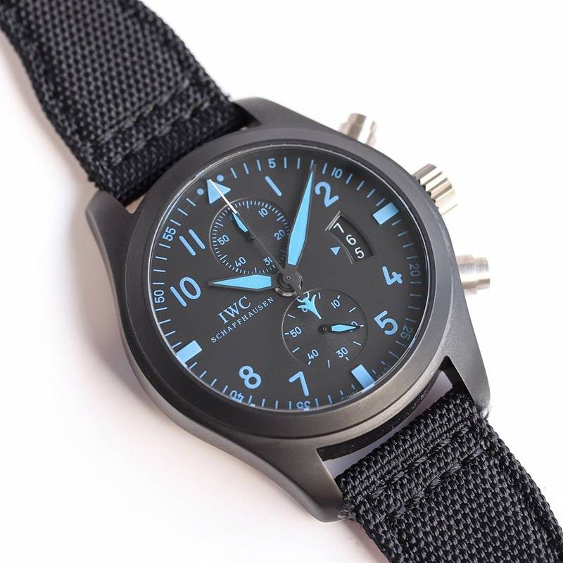 大人気！IWC 時計 コピー パイロットウォッチクロノ・トップガン iwr90549高い品質