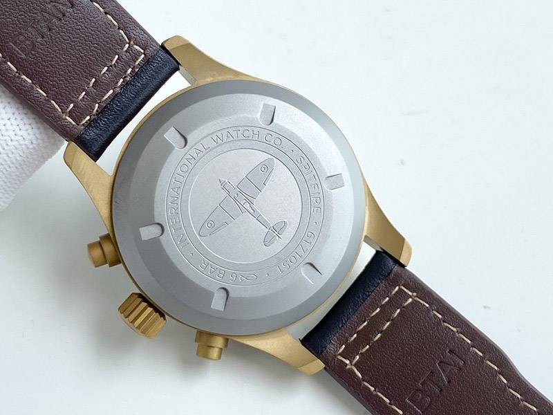 稀少IWC 時計 偽物 パイロットウォッチクロノグラフ41 iws16130代引きを販売