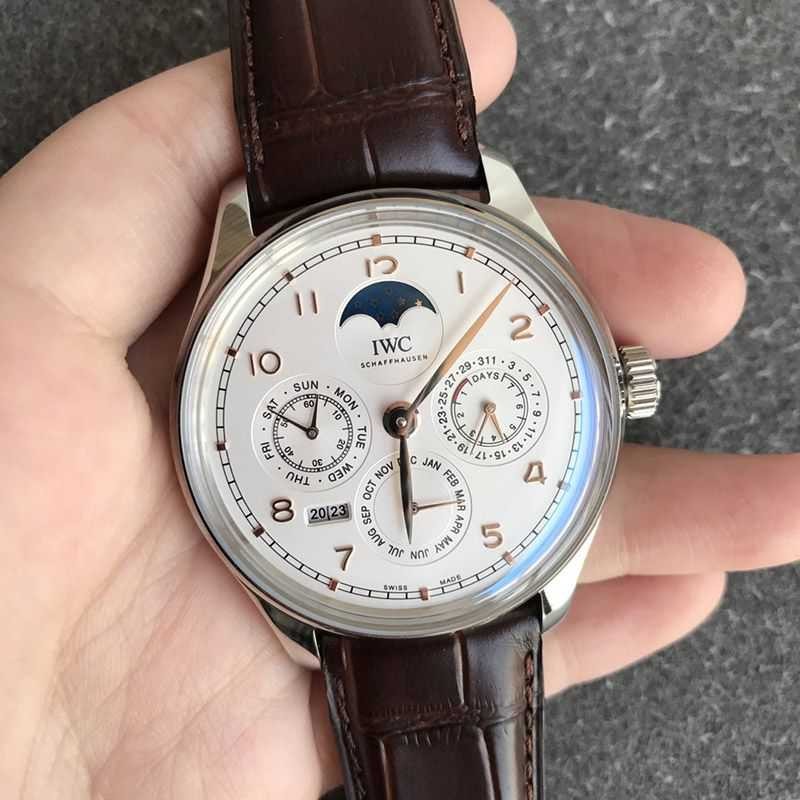 大人気！IWC コピー ポルトギーゼ パーペチュアル カレンダー iws28676激安送料無料