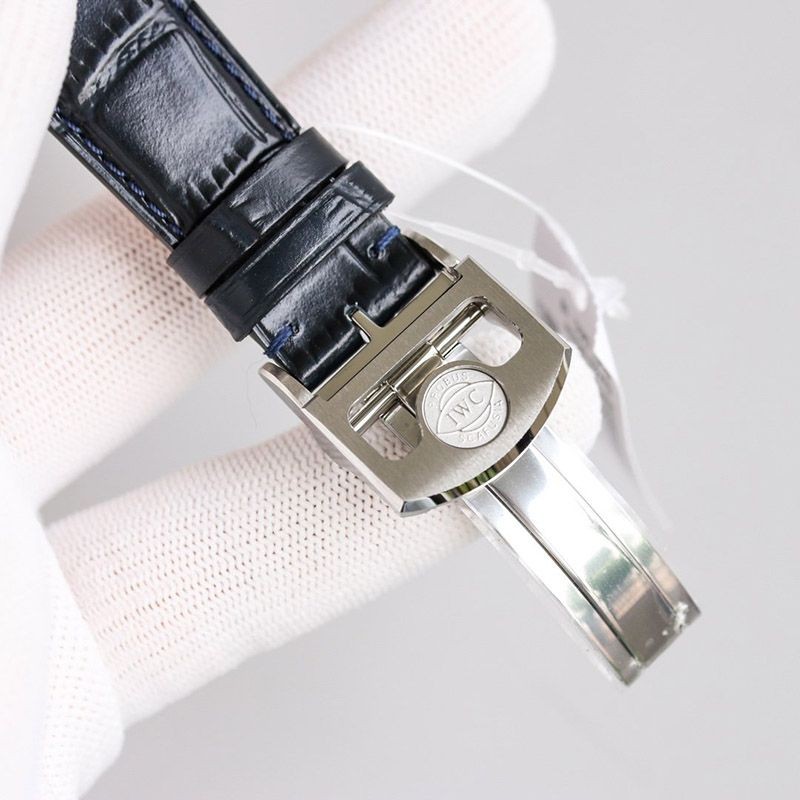 入手困難IWC 時計 偽物 ポルトギーゼ オートマティック 40 2色 iwu34692品質保証