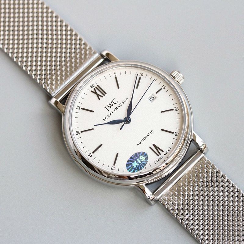 目を惹くカラーIWC ポートフィノ 時計 スーパーコピー iwu36304高い品質
