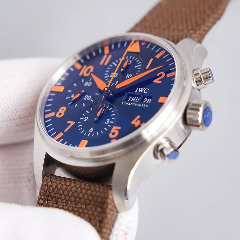 人気No1IWC パイロットウォッチクロノ 偽物 オートマティック スピットファイア iwu75966最高級