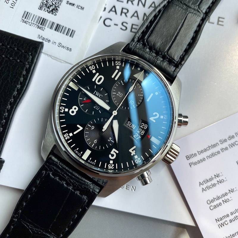 ☆超人気☆IWC パイロットウォッチクロノ スーパーコピー iwx47364激安送料無料