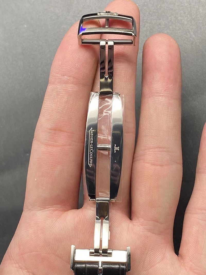 【日本未発売】ジャガー・ルクルト マスターウルトラスリム ムーン スーパーコピー 39mm Jao76221最高級