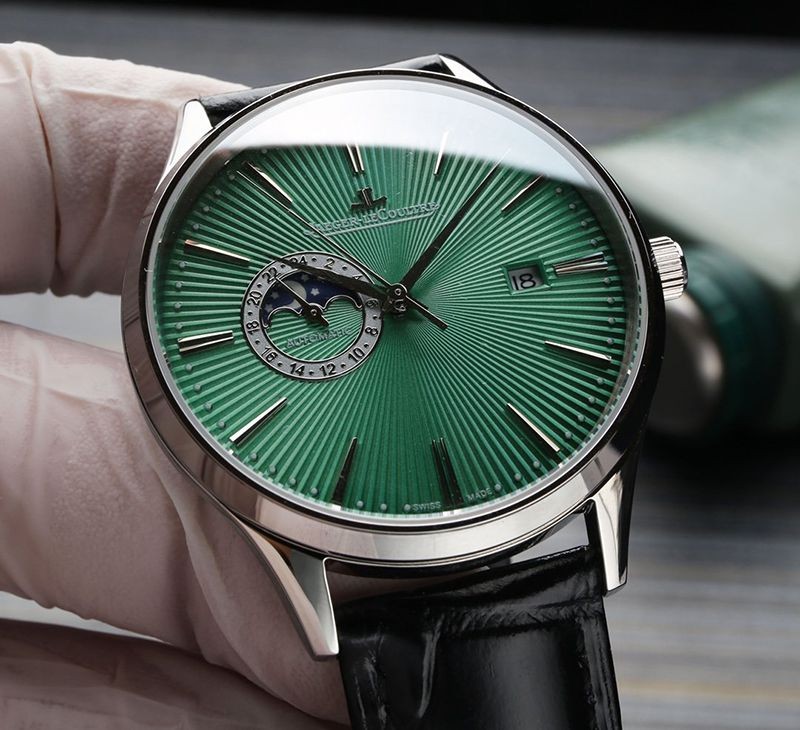 目を惹くカラー ジャガー・ルクルト 偽物 マスターグランドウルトラスリム スモールセコンド 39mm Q1358480高い品質