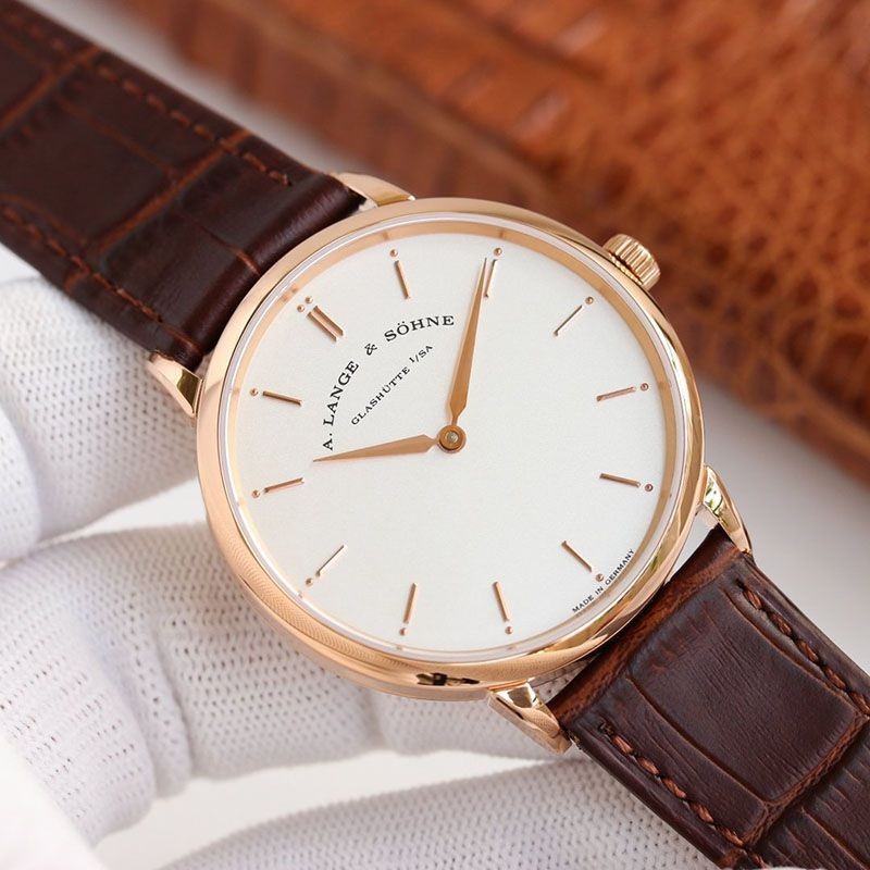 目を惹くカラーランゲ＆ゾーネ コピー サクソニア フラッハ 39mm rab09037通販