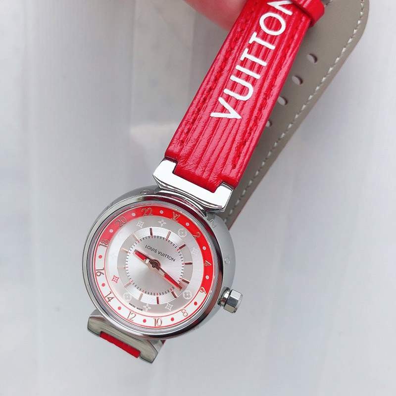 送料込 ルイヴィトン 時計 タンブール コピー ストリート ダイバー 33mm vuc40944人気