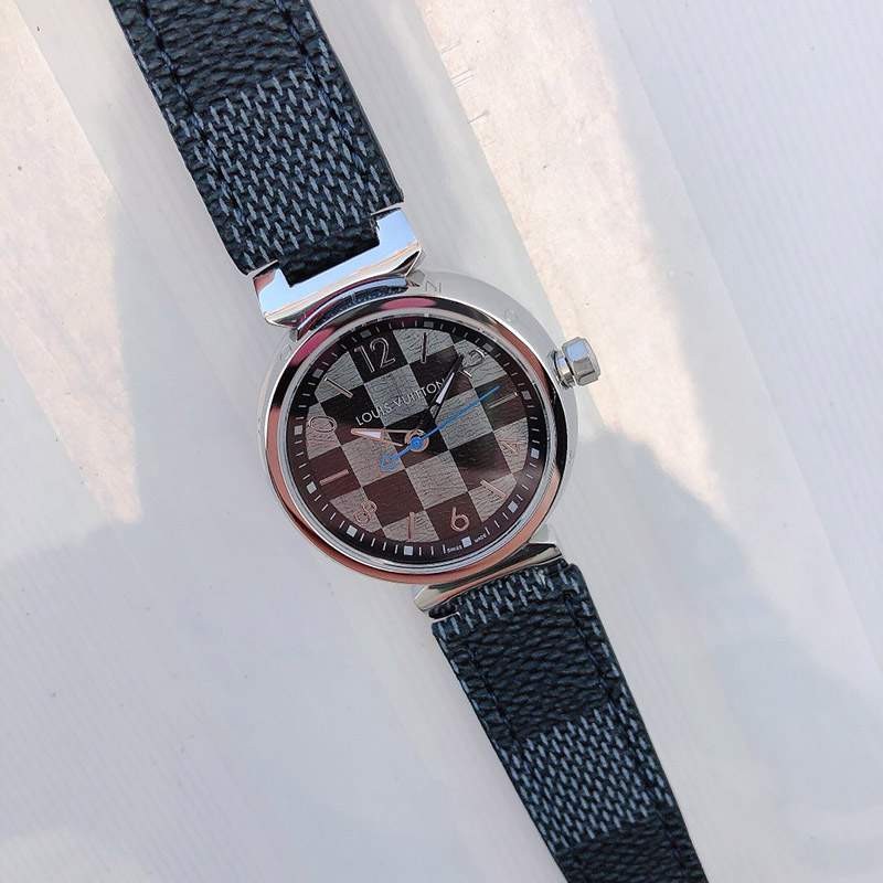 入手困難品！ルイヴィトン 時計  タンブール ストリート ダイバー  33mm vuf99901通販