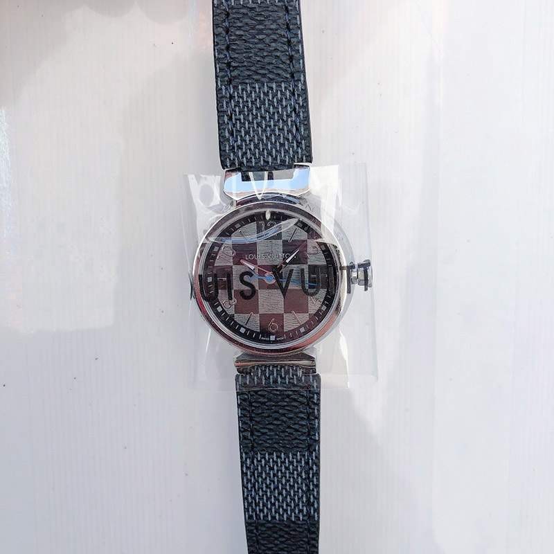 入手困難品！ルイヴィトン 時計  タンブール ストリート ダイバー  33mm vuf99901最高級