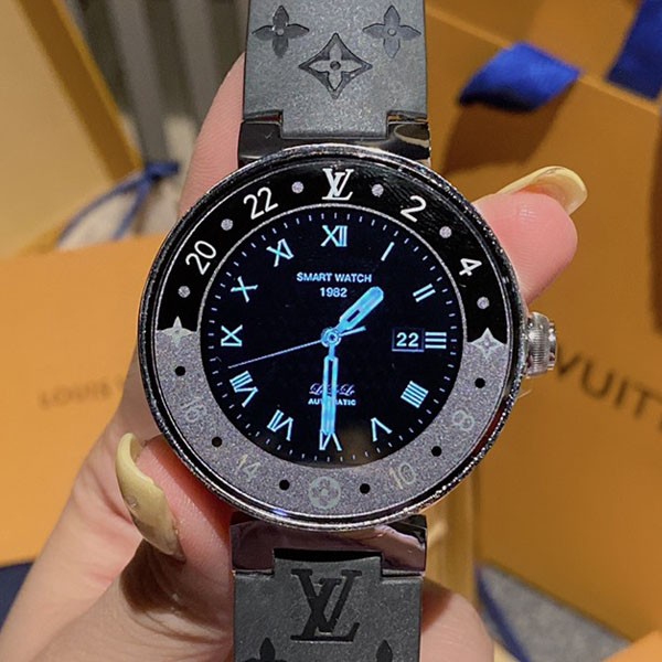 入手困難 ルイヴィトン スマートウォッチ コピーフルタッチスクリーン 42mm vuh09134最高級