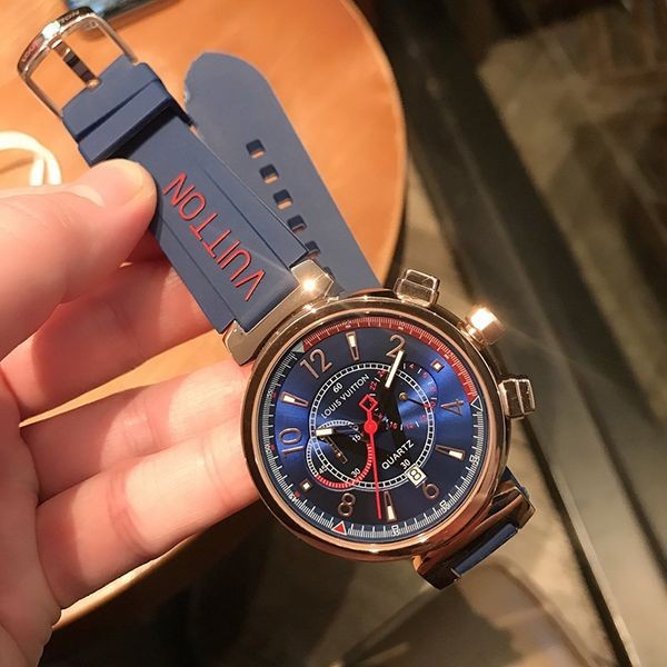新作 ルイヴィトン タンブール コピー  クロノグラフ 41mm vui59789人気