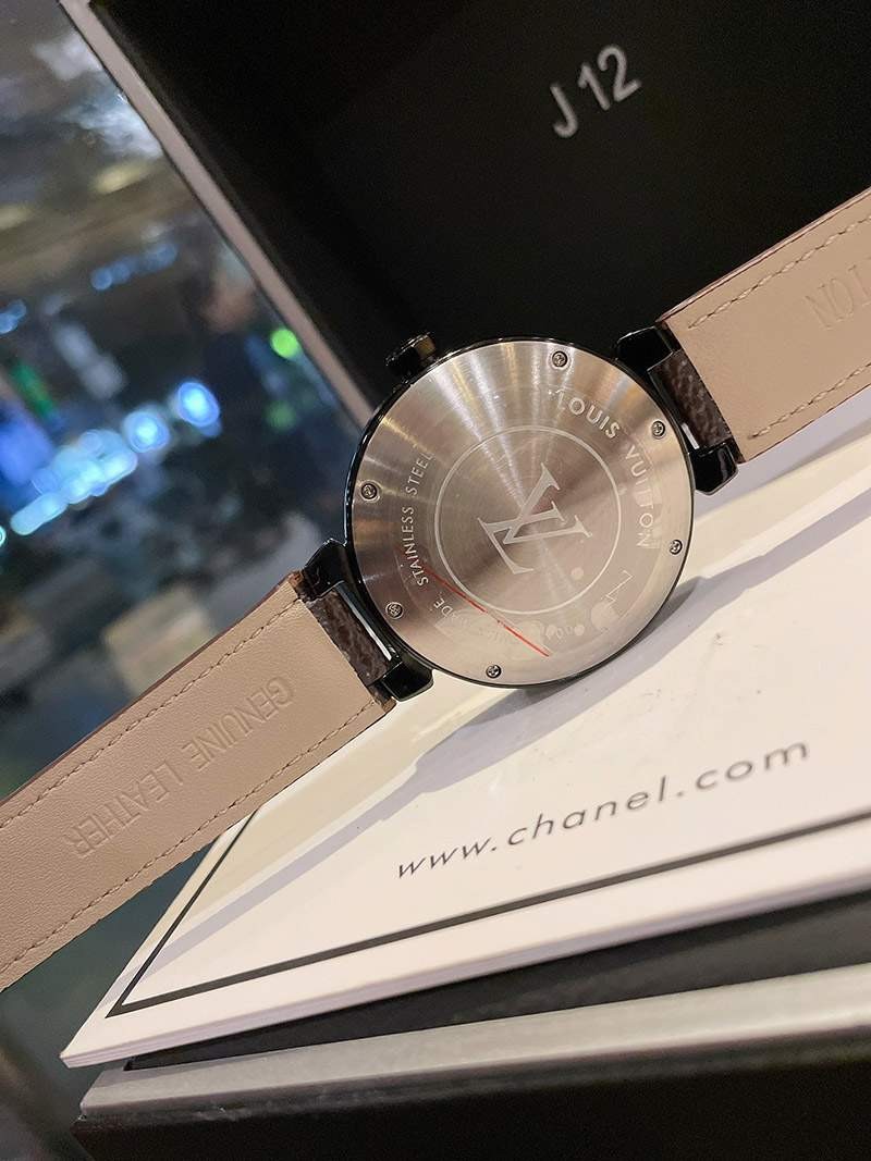 送料込 ルイヴィトン 時計 偽物タンブール ストリート ダイバー  40mm vuj15515人気