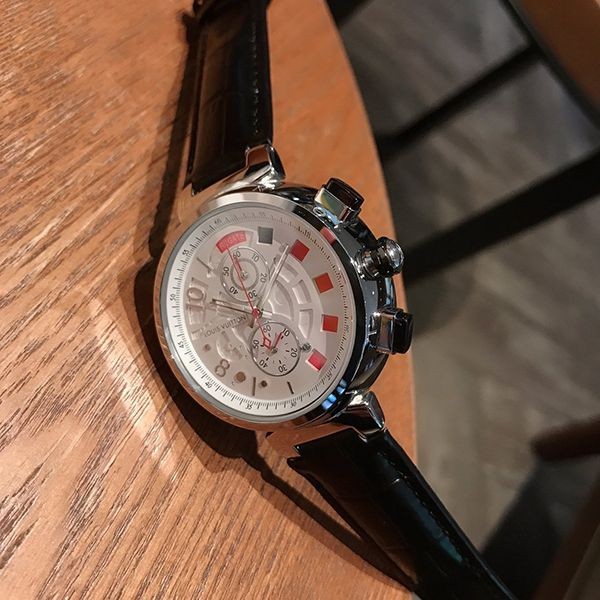 ルイヴィトン タンブール コピー  クロノグラフ 42mm お洒落に♪ vuk05062高い品質