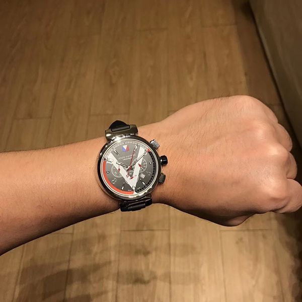 ルイヴィトン タンブール 偽物 クロノグラフ 42mm vum36093N級品