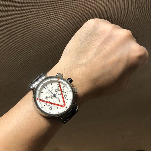 ルイヴィトン タンブール 偽物 クロノグラフ 42mm 入手困難品！ vuq11111最高級