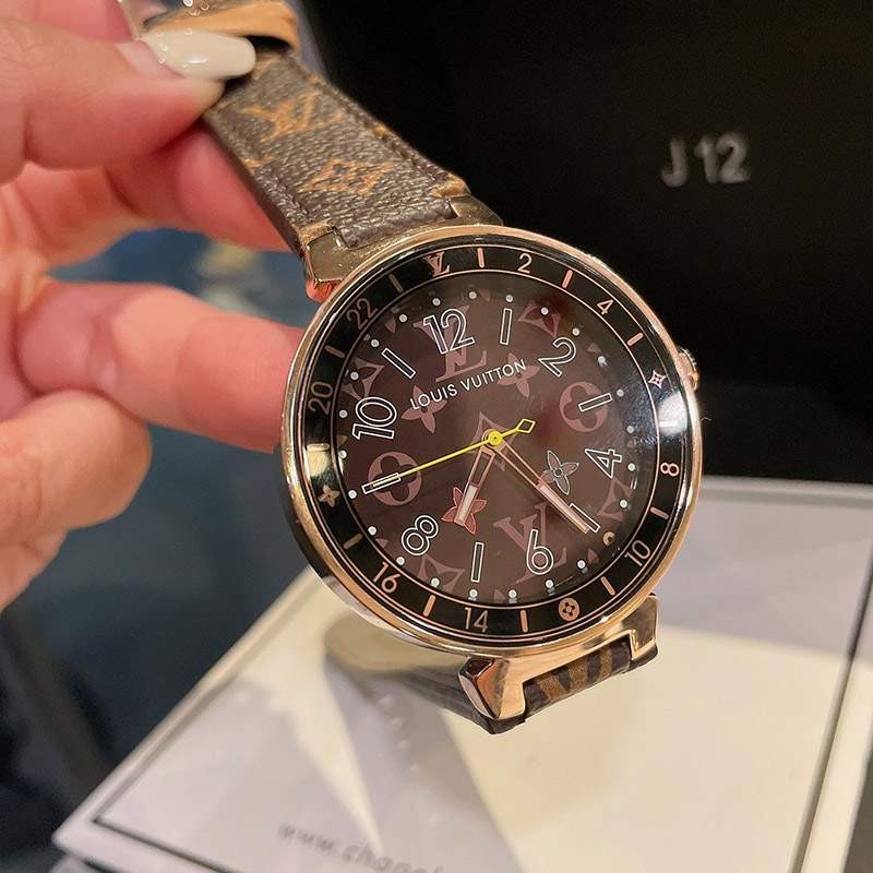 入手困難品！ルイヴィトン 時計 タンブール ストリート ダイバー  40mm vuq14476N級品