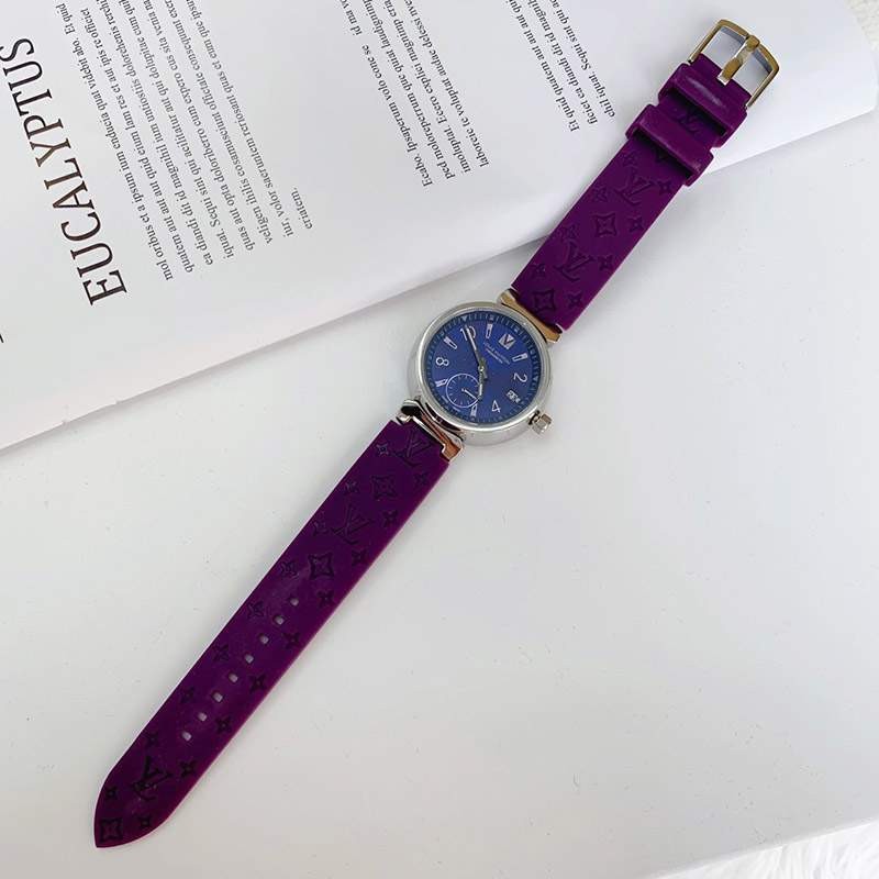 世界中で大人気♪ルイヴィトン 時計 タンブール コピー ストリート ダイバー  33mm vur16084激安送料無料