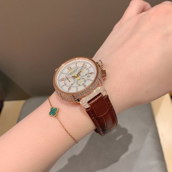 入手困難品！ルイヴィトン タンブール 偽物 クロノグラフ 41mm vus94124最高級
