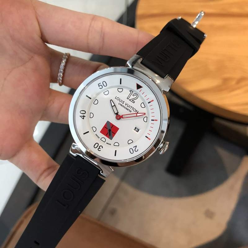 人気 ルイヴィトン 時計 スーパーコピー タンブール ストリート ダイバー  42mm vuv70434通販