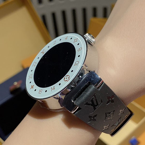 大人気！ルイヴィトン スマートウォッチ 偽物フルタッチスクリーン 42mm vux36693代引きを販売