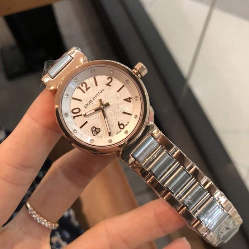 ルイヴィトン 時計 偽物N級品 タンブール ストリート ダイバー 33mm vuy85260通販