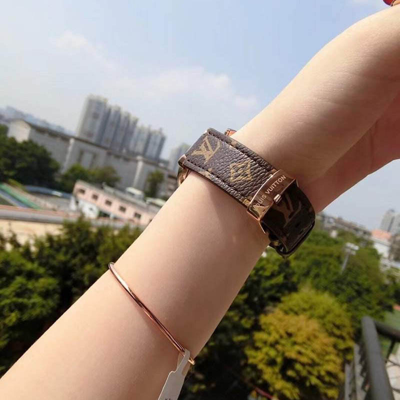 稀少 ルイヴィトン 時計  タンブール ストリート ダイバー 偽物 モノグラム 33mm vuy88476最高級
