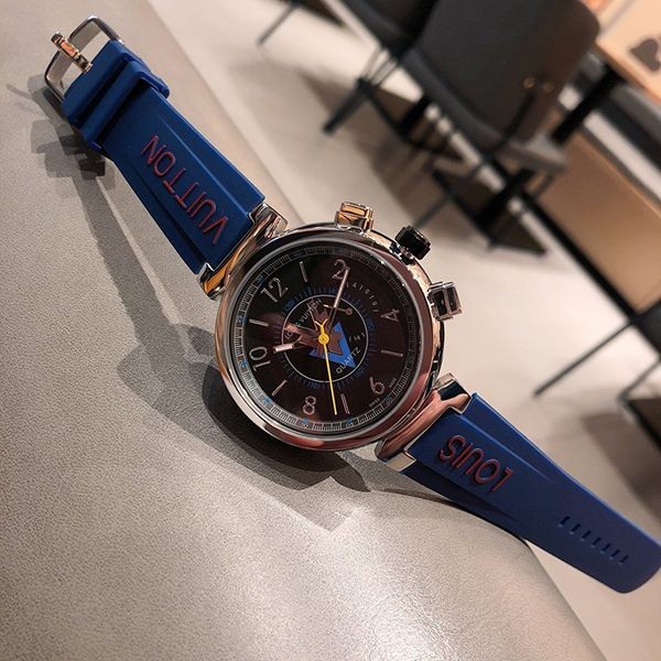 ルイヴィトン 偽物 タンブール クロノグラフ 42mm vuz11072高い品質