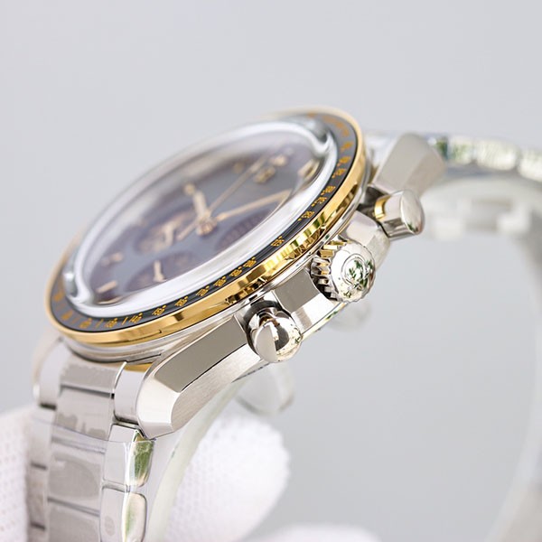 人気No1オメガ コピー スピードマスター ムーンウォッチ アポロ11号 50周年記念 42mm 310.20.42.50.01.001激安送料無料