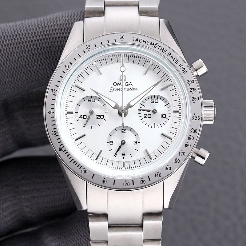日本未入荷オメガ スピードマスター スーパーコピー★プロフェッショナル ムーンウォッチ 42mm 2色 311.30.42.30.01.006通販