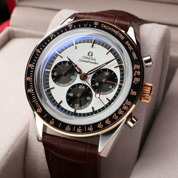 関税負担なしオメガ スピードマスター 偽物 ムーンウォッチ CK2998 リミテッド 42mm 2色 311.32.40.30.02.001高い品質