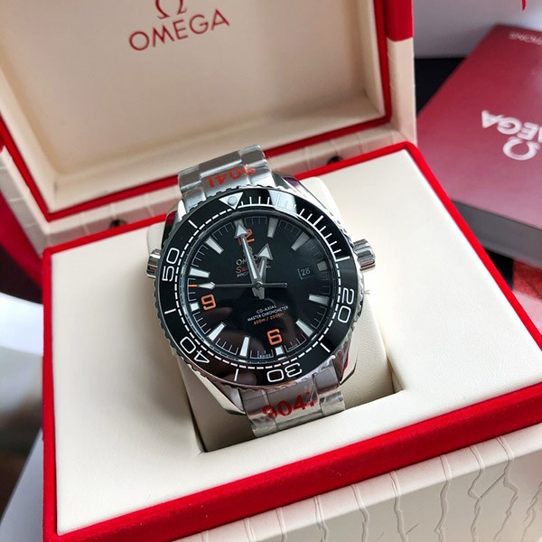 オメガ シーマスター 偽物 プラネットオーシャン コーアクシャル マスタークロノメーター omz48016激安送料無料