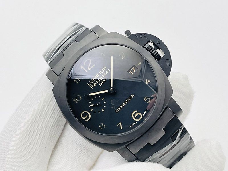 大人気♪パネライ ルミノール1950 3デイズ GMT コピートゥットネロ PAM00437通販