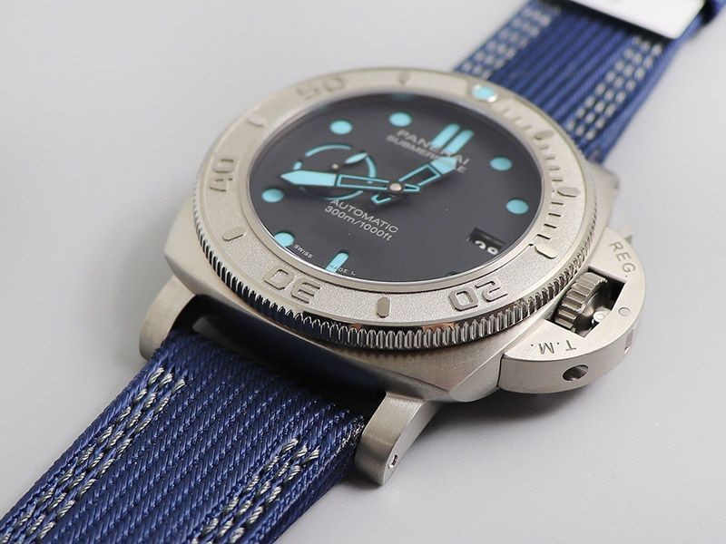 2019 パネライ サブマーシブルコピー マイク・ホーン エディション PAM00985激安送料無料