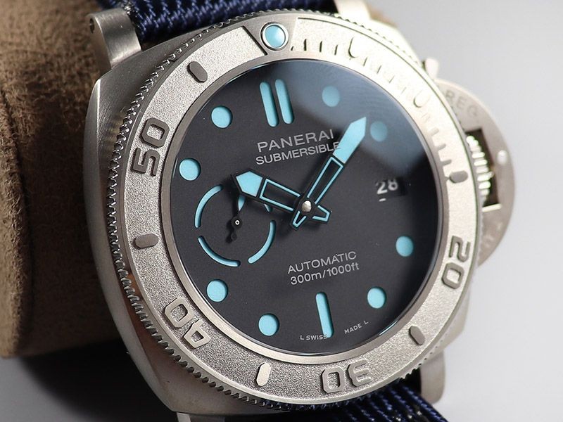 2019 パネライ サブマーシブルコピー マイク・ホーン エディション PAM00985高い品質