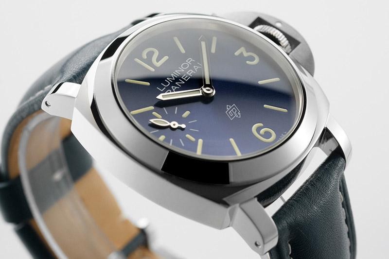 一目惚れ♪パネライ ルミノール 偽物カーフストラップ 44mm pal29604最高級