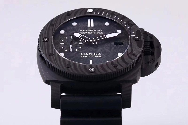 関税なしSIHH 2019 パネライ サブマーシブル ルナ・ロッサ偽物 47MM PAM01039激安送料無料