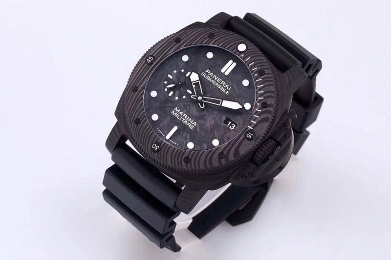 関税なしSIHH 2019 パネライ サブマーシブル ルナ・ロッサ偽物 47MM PAM01039高い品質