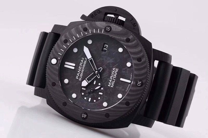 関税なしSIHH 2019 パネライ サブマーシブル ルナ・ロッサ偽物 47MM PAM01039最高級