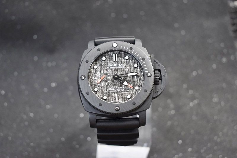 世界限定1036本 パネライ サブマーシブル ルナ・ロッサ偽物N級品 PAM01038通販
