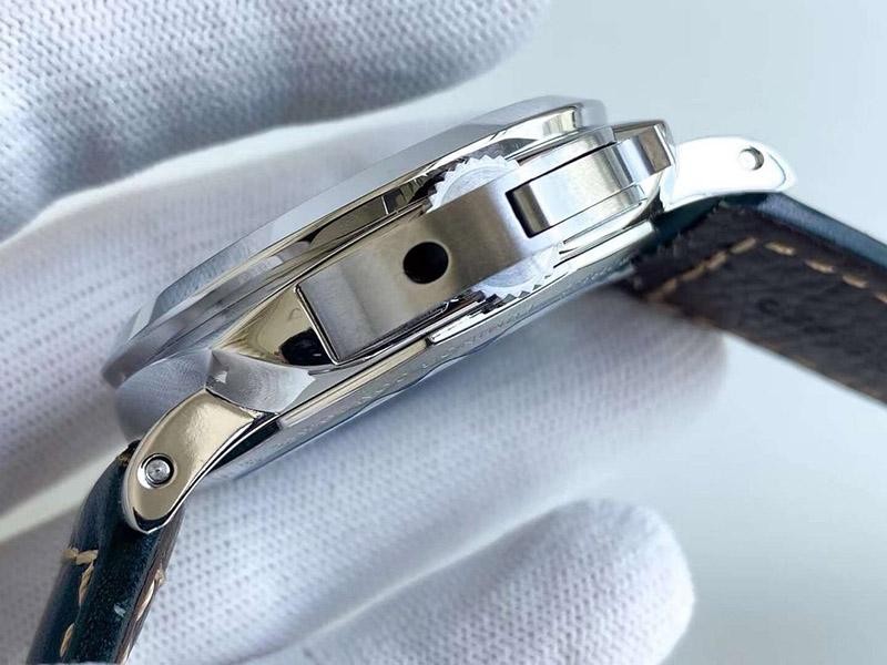 パネライ ルミノール スーパーコピー 自動巻き PAM01116代引きを販売