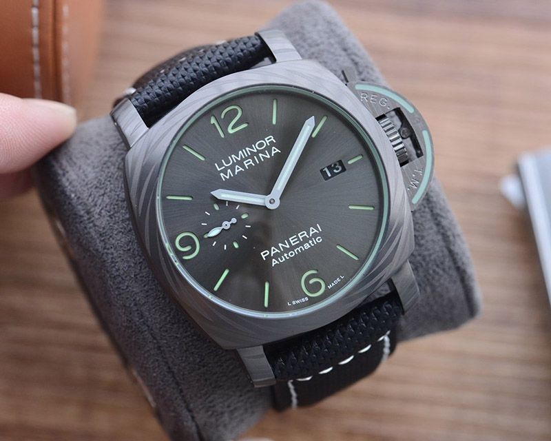 2020年 パネライ新作 ルミノール マリーナ 44mm トリロジー PAM01118通販