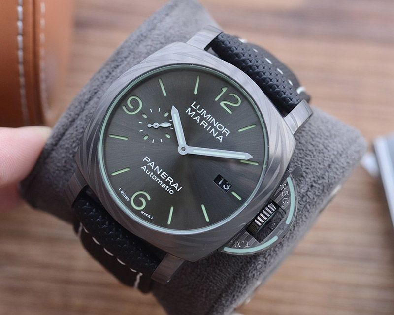 2020年 パネライ新作 ルミノール マリーナ 44mm トリロジー PAM01118激安送料無料