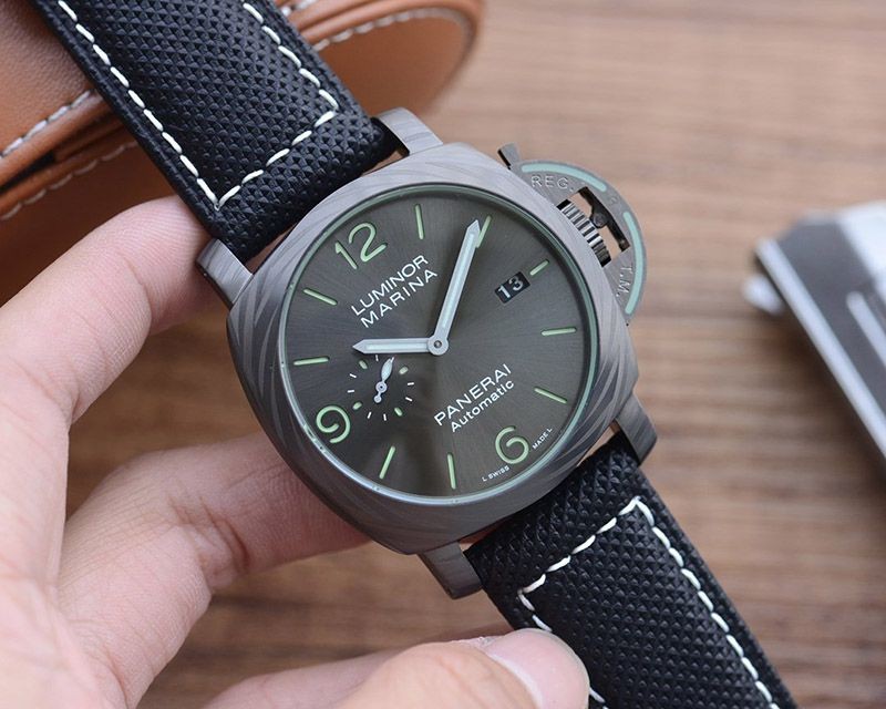 2020年 パネライ新作 ルミノール マリーナ 44mm トリロジー PAM01118代引きを販売