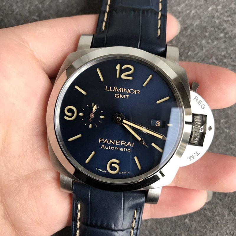 色鮮やかなブルー文字盤が人気！パネライ ルミノール GMT コピー PAM1033通販